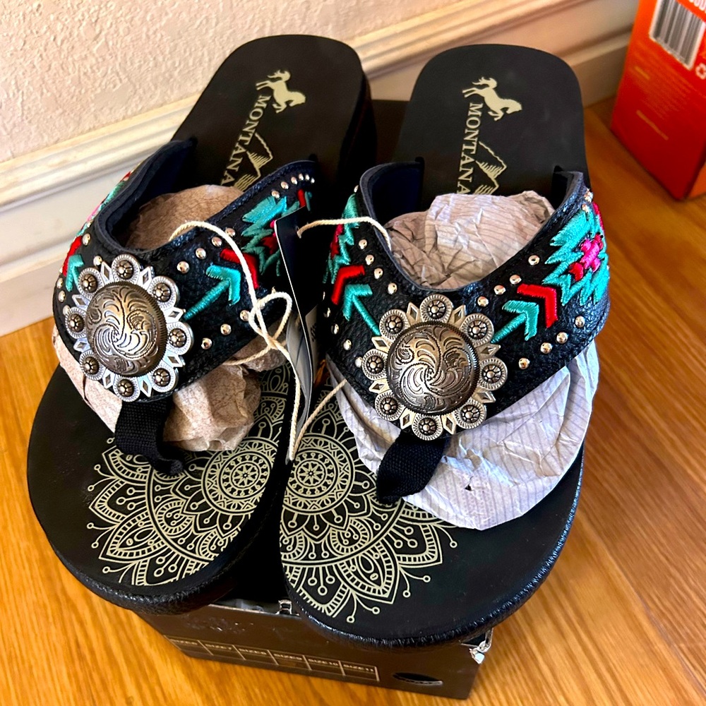 Montana West Black and Turquoise Embellished Sandals